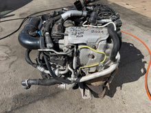 Load image into Gallery viewer, Motor Alfa Romeo Stelvio 55273835 2.0 280PS 28TKm Benzin Engine Komplett MOT2047222303md