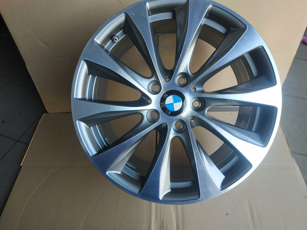 1x Alufelge 18 Zoll 8.0" 5x120 52ET Matt Silber 6796217 BMW 1 F21 F20 Rim Wheel FEL5732086347er