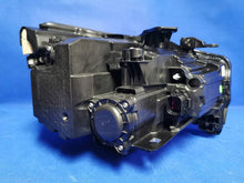 Laden Sie das Bild in den Galerie-Viewer, Frontscheinwerfer Audi Q2 81A941035E LED Links Scheinwerfer Headlight SCH3798154469pw