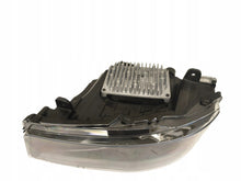Laden Sie das Bild in den Galerie-Viewer, Frontscheinwerfer Man 8125101-6821 Links Scheinwerfer Headlight SCH1587592177bw