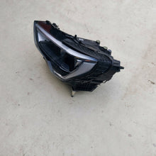 Laden Sie das Bild in den Galerie-Viewer, Frontscheinwerfer Audi Q3 83A941011 Full LED Links Scheinwerfer Headlight