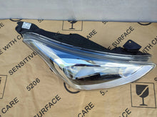 Laden Sie das Bild in den Galerie-Viewer, Frontscheinwerfer Hyundai I10 92102-B9000 LED Rechts Scheinwerfer Headlight