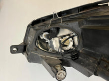 Laden Sie das Bild in den Galerie-Viewer, Frontscheinwerfer VW Passat 89312660 Xenon Rechts Scheinwerfer Headlight SCH2086489300bq