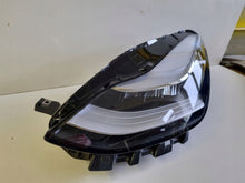 Laden Sie das Bild in den Galerie-Viewer, Frontscheinwerfer Tesla Model 3 1077375-00-C LED Links Scheinwerfer Headlight