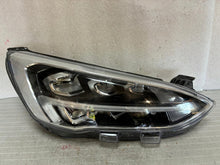 Laden Sie das Bild in den Galerie-Viewer, Frontscheinwerfer Ford Focus JX7B-13E014-AE Full LED Rechts Headlight SCH5773704873il