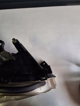 Laden Sie das Bild in den Galerie-Viewer, Frontscheinwerfer Toyota Rav 4 III Rechts Scheinwerfer Headlight SCH7521360338uu
