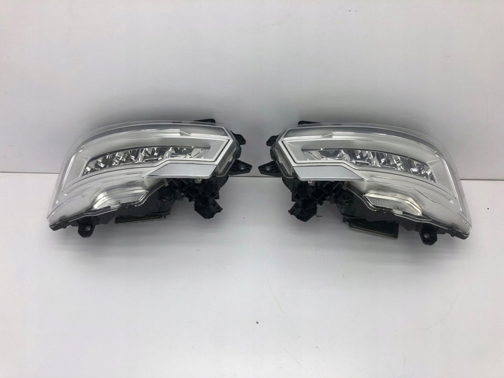 Frontscheinwerfer Daf 2188985W 2188984Q Ein Satz Scheinwerfer Headlight SCH9527589652wr