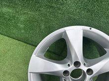 Load image into Gallery viewer, 1x Alufelge 17 Zoll 5x112 A4474012200 Mercedes-Benz Vito W447 Rim Wheel FEL1623561804gs