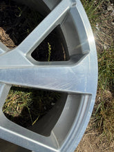 Load image into Gallery viewer, 1x Alufelge 18 Zoll 7.0" 5x112 43ET 83A601025J Audi Q3 Rim Wheel FEL7672962100hn