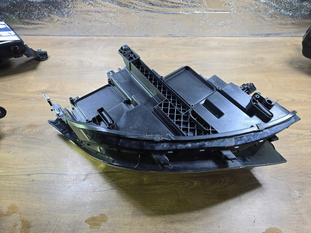Frontscheinwerfer VW Tiguan 5NB941081H Links Scheinwerfer Headlight SCH3136481248xw
