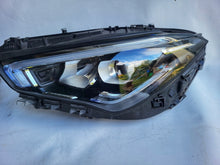 Laden Sie das Bild in den Galerie-Viewer, Frontscheinwerfer Mercedes-Benz Cla 1189062500 1189068400 LED Ein Satz Headlight SCH8470024823ge
