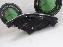 Laden Sie das Bild in den Galerie-Viewer, Frontscheinwerfer VW Golf VIII 90150890 5H1941005C LED Rechts oder Links SCH6720403037mn