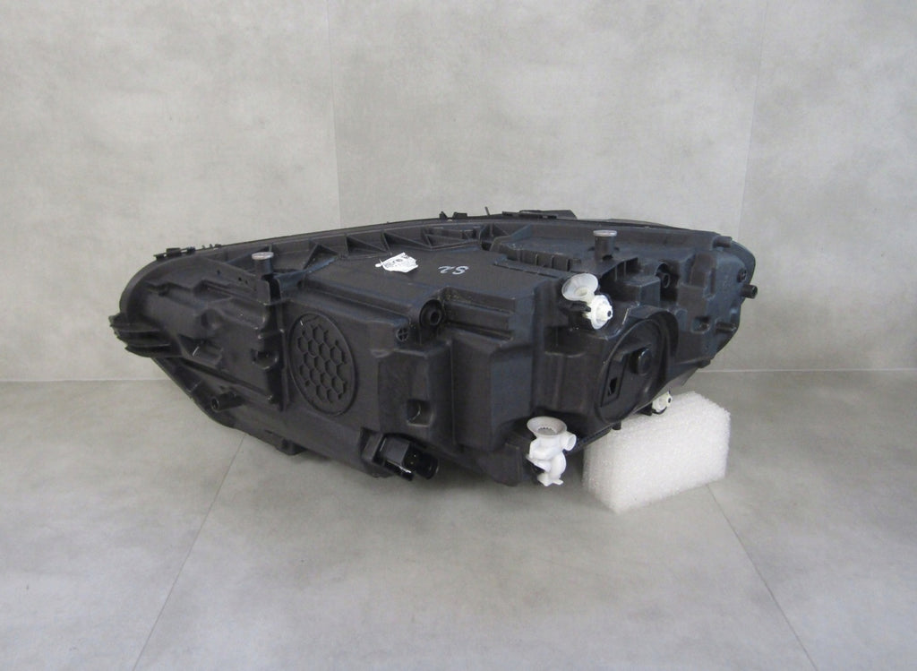 Frontscheinwerfer Mercedes-Benz Cla LED Rechts Scheinwerfer Headlight SCH6985367307ry