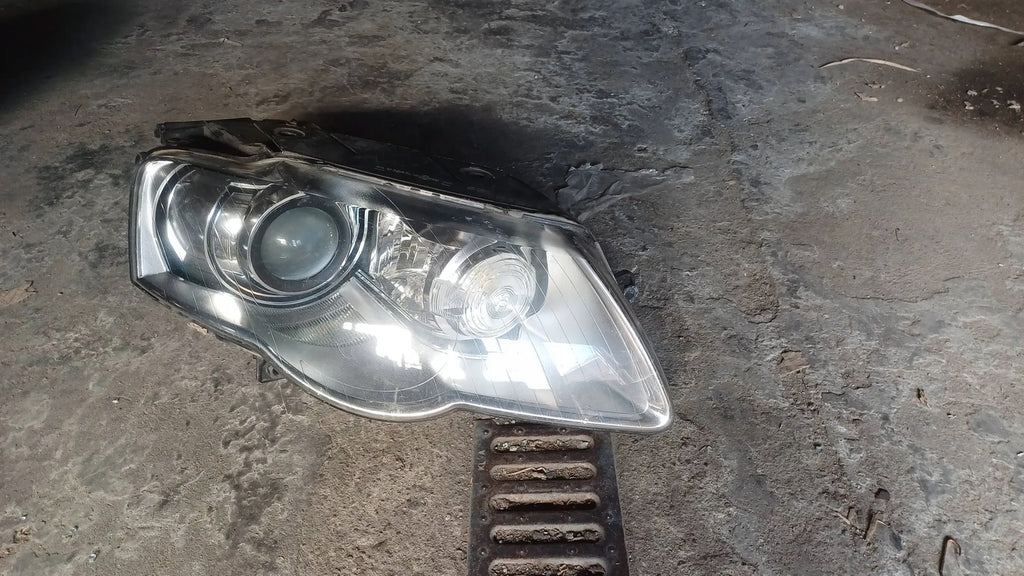 Frontscheinwerfer VW Passat ABG228 89035113 Rechts Scheinwerfer Headlight