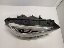Laden Sie das Bild in den Galerie-Viewer, Frontscheinwerfer Mercedes-Benz W247 A2479063505 A2479063605 Full LED Ein Satz SCH5230551691qf