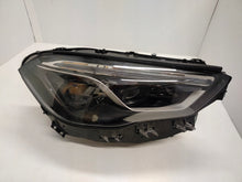 Laden Sie das Bild in den Galerie-Viewer, Frontscheinwerfer Mercedes-Benz W247 A2479064104 A2479064204 Ein Satz Headlight SCH5066626743gr