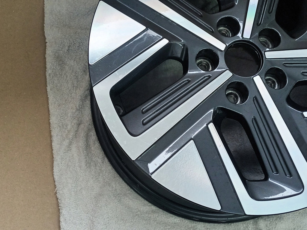 1x Alufelge 17 Zoll 7.0" 5x114.3 50ET 52910-DD100 Hyundai Kona Rim Wheel FEL6230402682rg