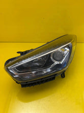 Load image into Gallery viewer, Frontscheinwerfer Hyundai I I40 92101-3Z530 LED Links Scheinwerfer Headlight