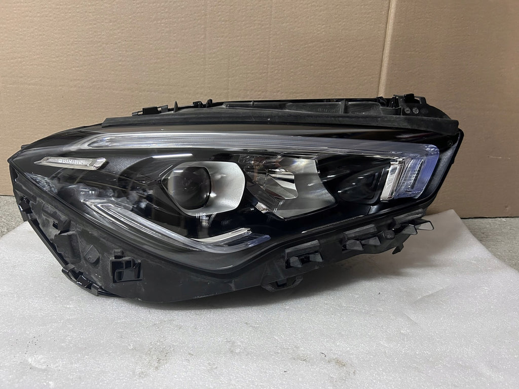 Frontscheinwerfer Mercedes-Benz Cla A1189064000 LED Rechts oder Links