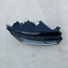 Load image into Gallery viewer, Frontscheinwerfer Skoda Octavia IV 5E4941016 LED Rechts Scheinwerfer Headlight SCH5194157285ul