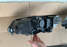 Laden Sie das Bild in den Galerie-Viewer, Frontscheinwerfer Seat Ateca 576941008G 90117434C Full LED Rechts Headlight