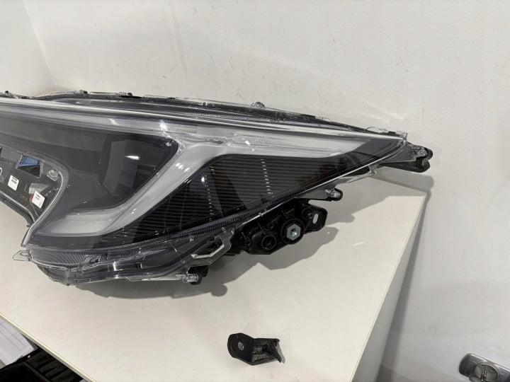 Frontscheinwerfer Toyota Corolla 81150-02X10 LED Links Scheinwerfer Headlight SCH3698406405ss