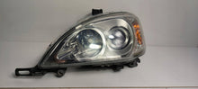 Load image into Gallery viewer, Frontscheinwerfer Mercedes-Benz W163 Ein Stück (Rechts oder Links) Headlight