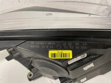 Laden Sie das Bild in den Galerie-Viewer, Frontscheinwerfer Ford Fiesta I H1BB-13W030-AE Ein Stück (Rechts oder Links) SCH4983736780pb