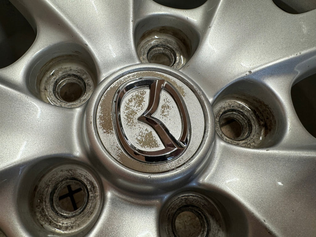 4x Alufelge 16 Zoll 6.5" 5x114.3 52 5ET Glanz Silber 8K996 Mazda I Rim Wheel FEL8689776965lg