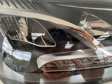 Laden Sie das Bild in den Galerie-Viewer, Frontscheinwerfer Mercedes-Benz W212 A2128209259 LED Rechts Headlight SCH3767667597tb