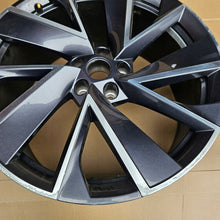 Laden Sie das Bild in den Galerie-Viewer, 1x Alufelge 20 Zoll 9.0" 5x112 42ET Glanz 5LA601025T Mg Enyaq Rim Wheel FEL2397546507av