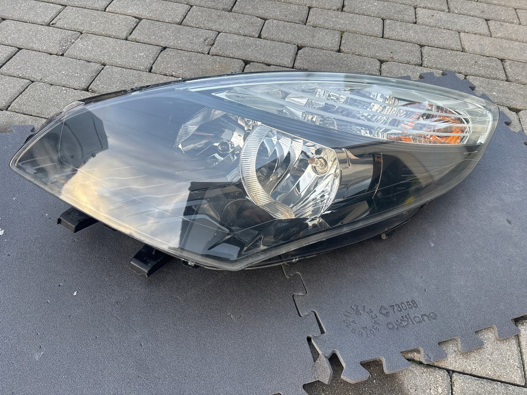 Frontscheinwerfer Renault Scenic 260600023R Links Scheinwerfer Headlight SCH9891656322ay