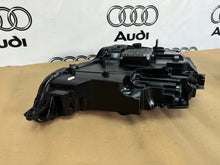Laden Sie das Bild in den Galerie-Viewer, Frontscheinwerfer Audi A3 8Y0941033 Full LED Links Scheinwerfer Headlight SCH3450815165nd