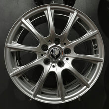 Laden Sie das Bild in den Galerie-Viewer, 4x Alufelge 16 Zoll 6.5" 5x112 38ET A2054012400 Mercedes-Benz Octavia I FEL6868055194jl