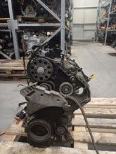 Laden Sie das Bild in den Galerie-Viewer, Motor Audi Seat Skoda CFFA CFFB 2.0 TDI 156TKm 2013 Diesel Engine Unkomplett