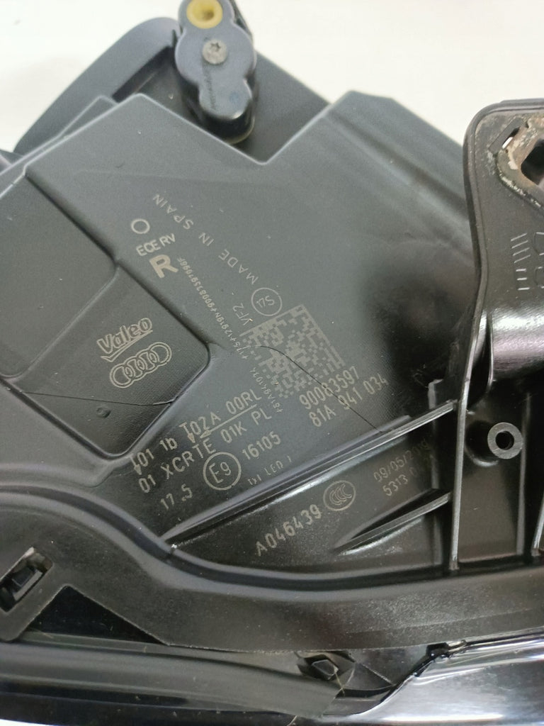 Frontscheinwerfer Audi Q2 81A941034 Full LED Rechts Scheinwerfer Headlight