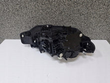Laden Sie das Bild in den Galerie-Viewer, Frontscheinwerfer BMW 3 F30 F31 7471305 Links Scheinwerfer Headlight SCH7224523213ws