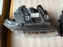 Load image into Gallery viewer, Frontscheinwerfer Audi A6 Links Scheinwerfer Headlight SCH1374674740ve