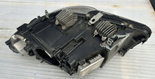 Load image into Gallery viewer, Frontscheinwerfer BMW 5 F11 F10 7271912 Xenon Rechts Scheinwerfer Headlight SCH2923643625mo