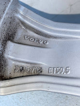 Load image into Gallery viewer, 1x Alufelge 17 Zoll 31423850 Volvo Xc60 I Rim Wheel FEL4723397872lj