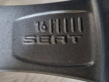 Laden Sie das Bild in den Galerie-Viewer, 1x Alufelge 14 Zoll 5.0&quot; 4x100 35ET Glanz Graphit 1SL601025F Seat Mii Rim Wheel