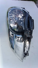 Load image into Gallery viewer, Frontscheinwerfer Toyota Yaris Ein Stück (Rechts oder Links) Headlight SCH4063827803up