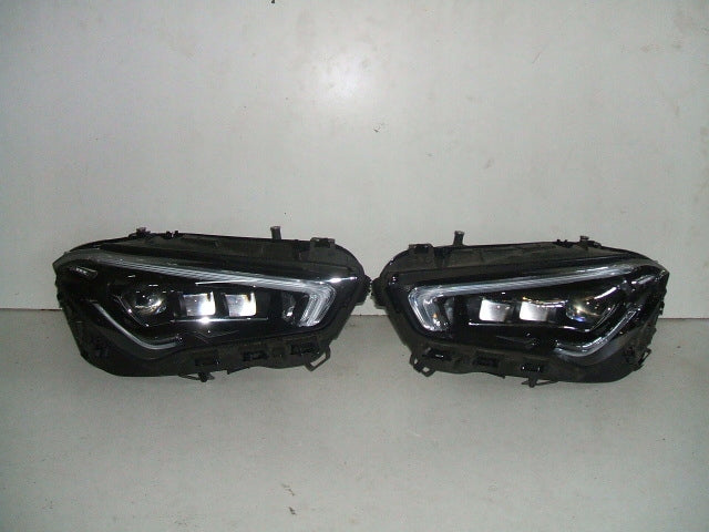 Frontscheinwerfer Mercedes-Benz Cla 118A1189063200KOD 85122000 LED Rechts SCH8680533376lf