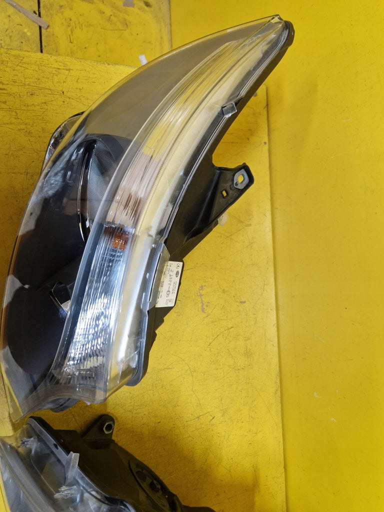 Frontscheinwerfer Mercedes-Benz Vito A4478200161 Ein Satz Scheinwerfer Headlight SCH3857442867yj