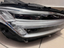 Load image into Gallery viewer, Frontscheinwerfer Volvo Xc90 32228303 Rechts Scheinwerfer Headlight SCH9400090144gt