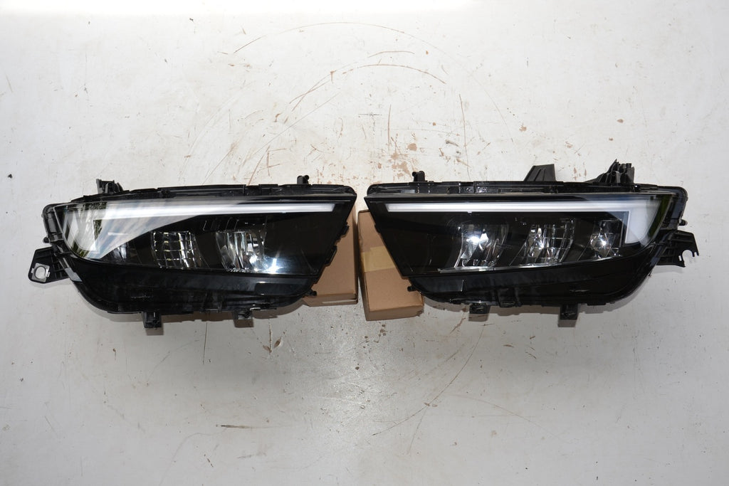 Frontscheinwerfer Opel Astra L 9850326680 9850326980 LED Rechts oder Links