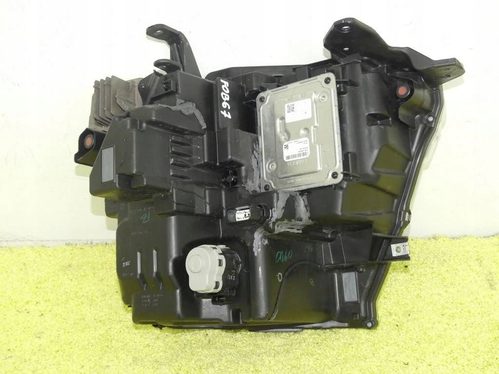 Frontscheinwerfer Ford Ranger N1WB-13E017-AF Links Scheinwerfer Headlight SCH8282344048va