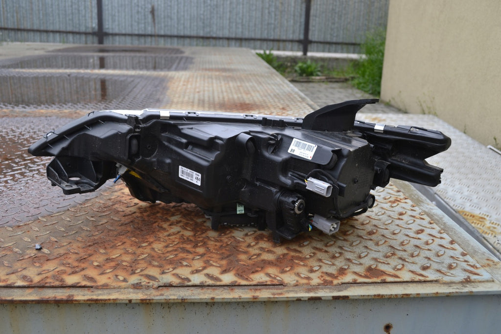 Frontscheinwerfer Mitsubishi Outlander III 8301D3-32 LED Rechts Headlight