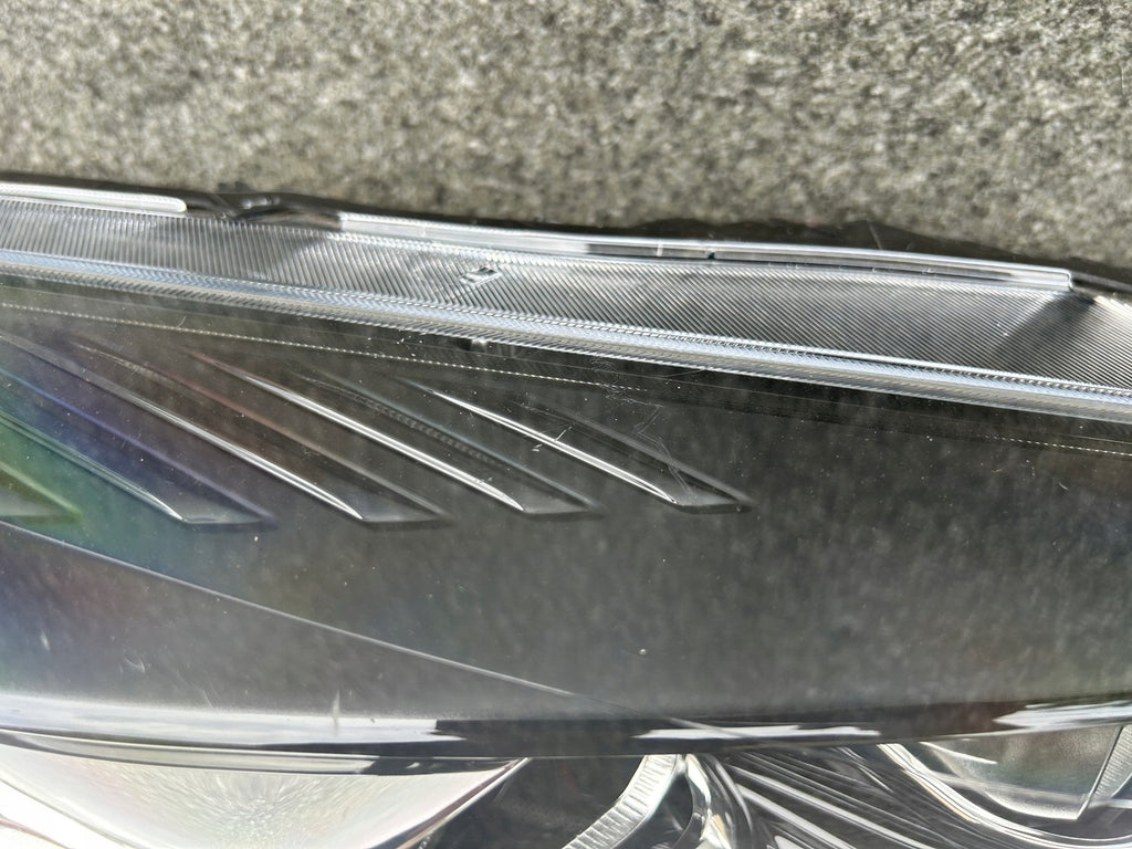 Frontscheinwerfer Ford Kuga I GV41-13D154-EF Bi-Xenon Rechts Headlight SCH3717957810we