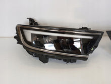 Laden Sie das Bild in den Galerie-Viewer, Frontscheinwerfer Opel Astra L 9850326680 LED Rechts Scheinwerfer Headlight SCH3156678815nu